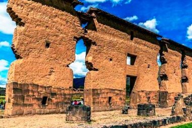 Ruta del Sol Cusco Puno Full Day