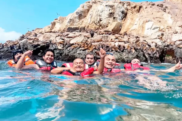 Ilhas Palomino Full Day Lima