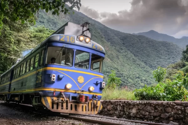 Machu Picchu by Car 2 Días