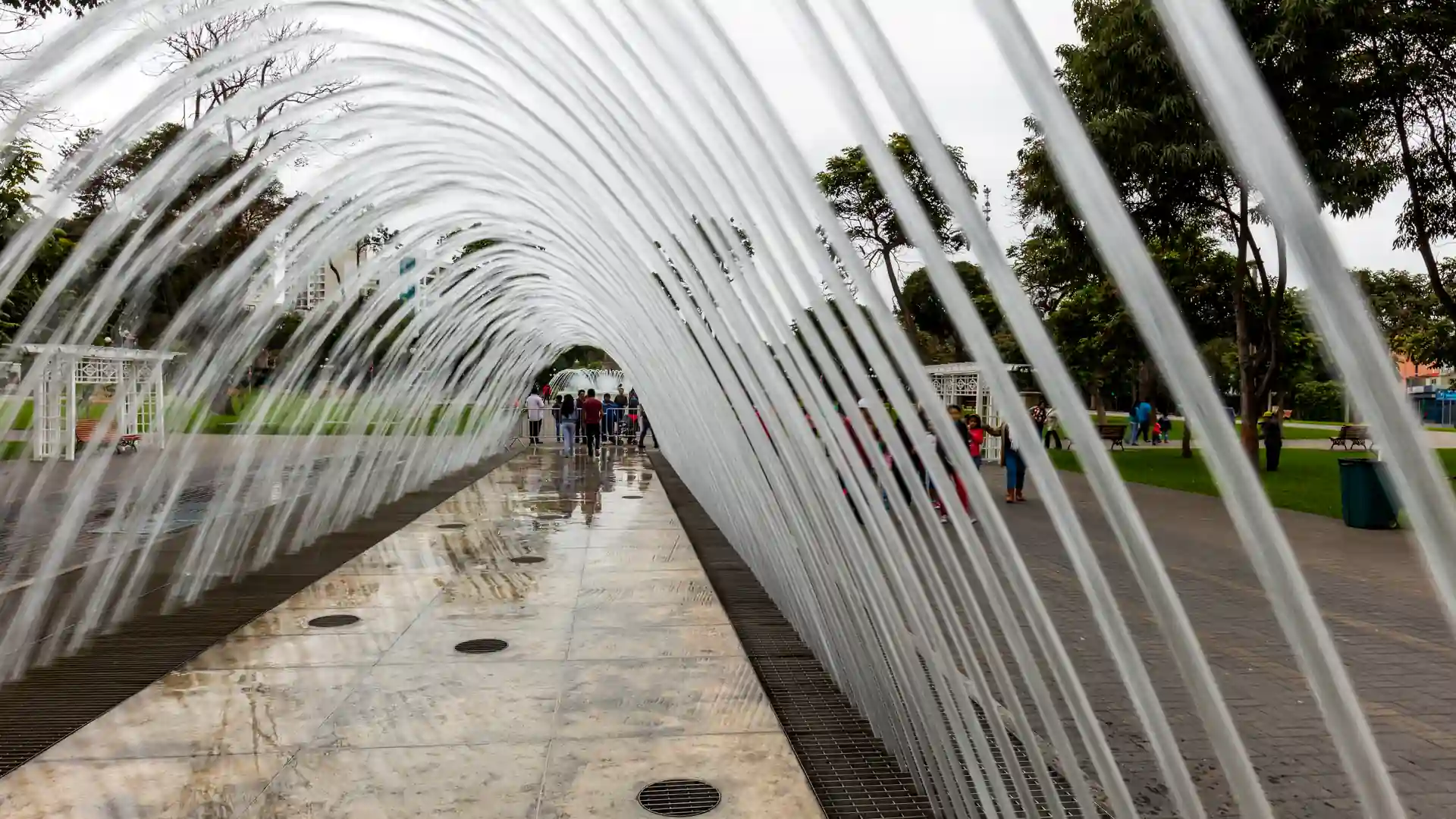 Magic Water Circuit Lima Tour | Evening Fountain Show